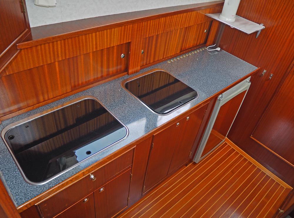 Cabin en avant, H&eacute;bergements